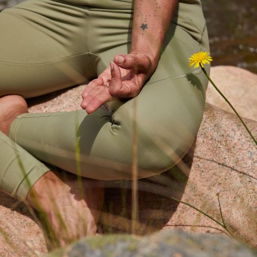 ritiro yoga in Toscana immerso nella natura